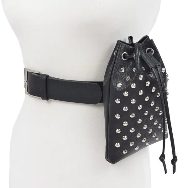 Spiked-belt-pouch-silver-2